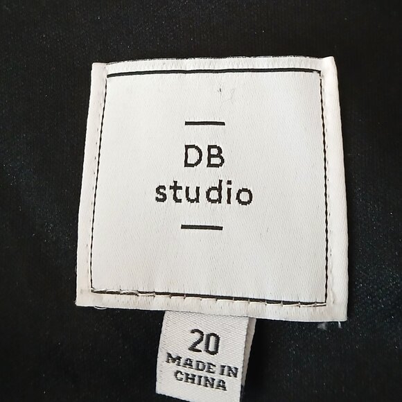 NWT DB Studio Jumpsuit Plus Size 20 Black Velvet Belted David's Bridal - Picture 7 of 10